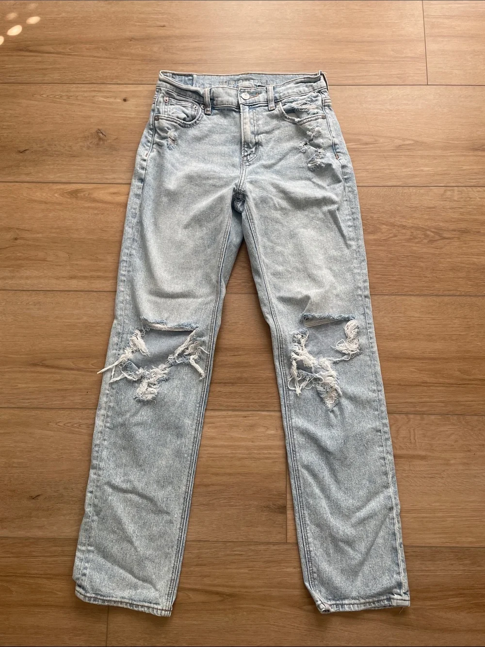 American Eagle Outfitters Super High Waisted Ripple Ankle straight Leg Jean 4 L
